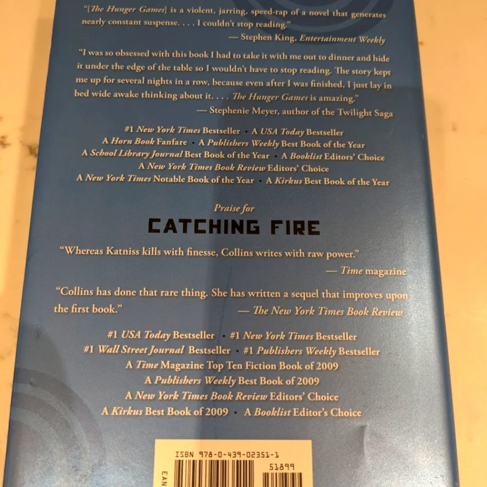 Books - Mockingjay - Picture 2 of 2